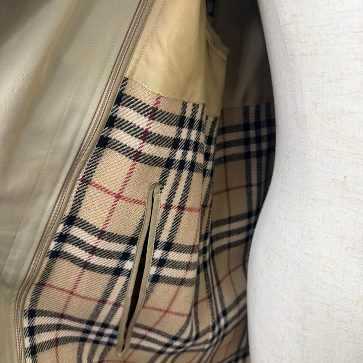 Great BURBERRY LONDON coat Nova Check Pattern lining