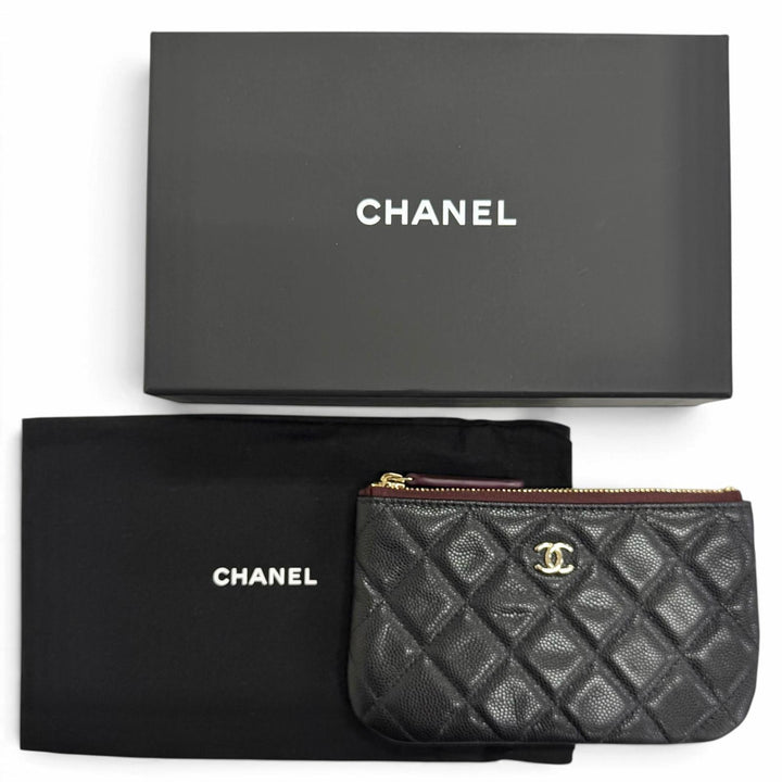 Excellent CHANEL COCO Mark Matelassé Classic Small Zip Pouch Caviar skin