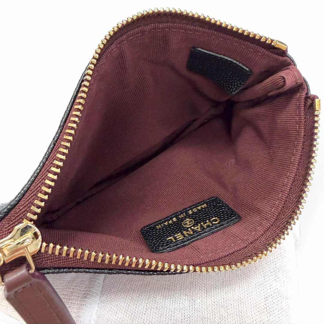 Excellent CHANEL COCO Mark Matelassé Classic Small Zip Pouch Caviar skin