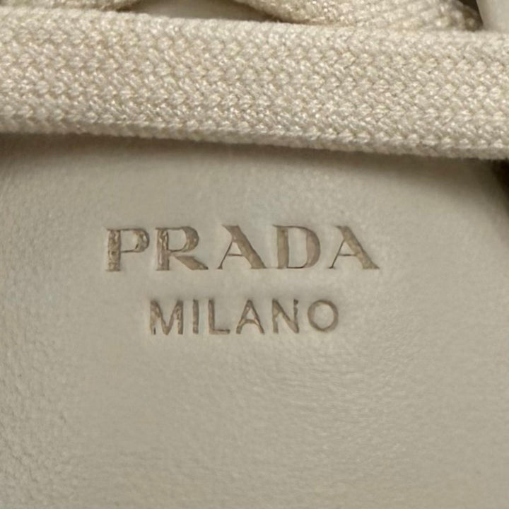 Excellent PRADA sneakers triangle logo triangle plate Chalk white 9 2EE483