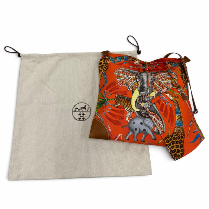 Great HERMES Shoulder Bag La Marche du Zambezi (The Zambezi River March) silk