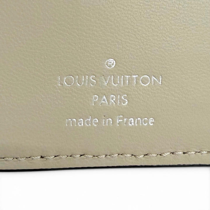 Pristine LOUIS VUITTON Bifold Wallet Portefeuille Claire Mahina Women M80817