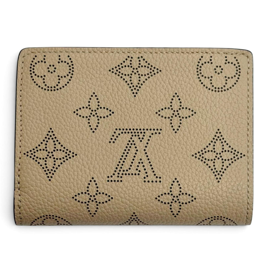 Pristine LOUIS VUITTON Bifold Wallet Portefeuille Claire Mahina Women M80817