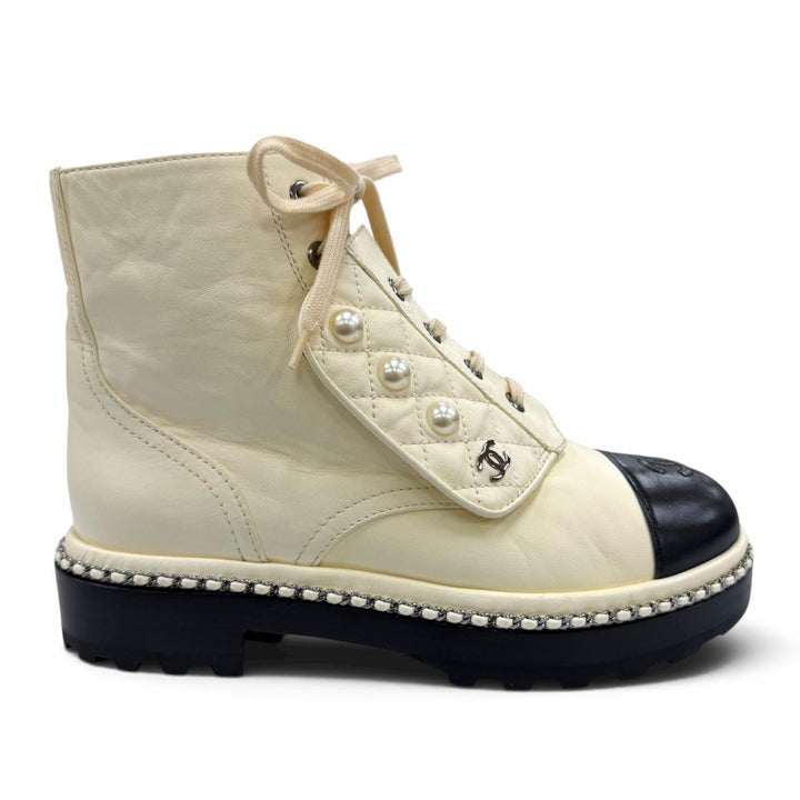 Excellent CHANEL short boots COCO Mark Eco Pearl Leather Ivory 35.5 G33188
