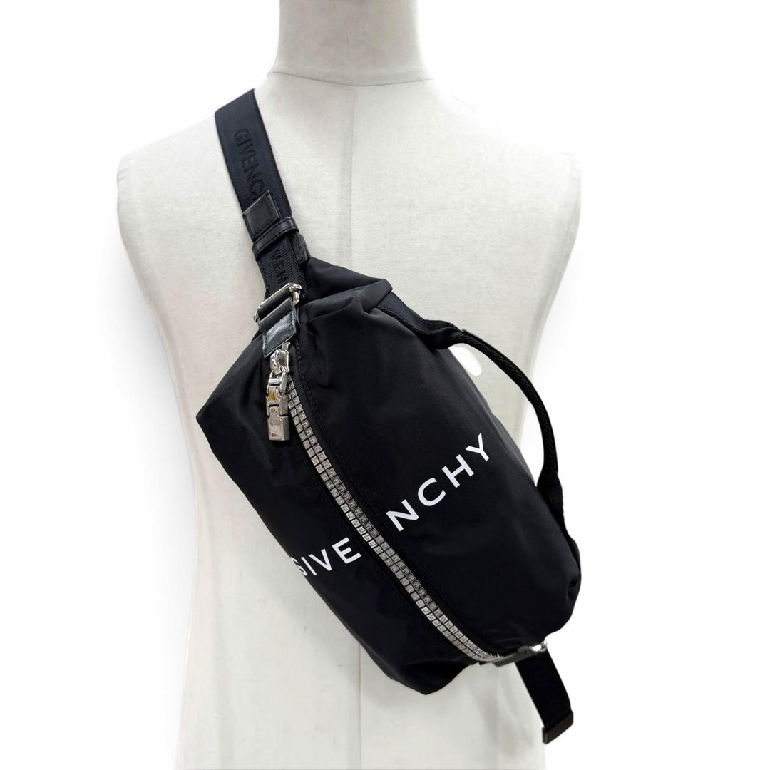 Excellent GIVENCHY Sling bag Logo 4G Zip black Nylon mens BKU038K1JE