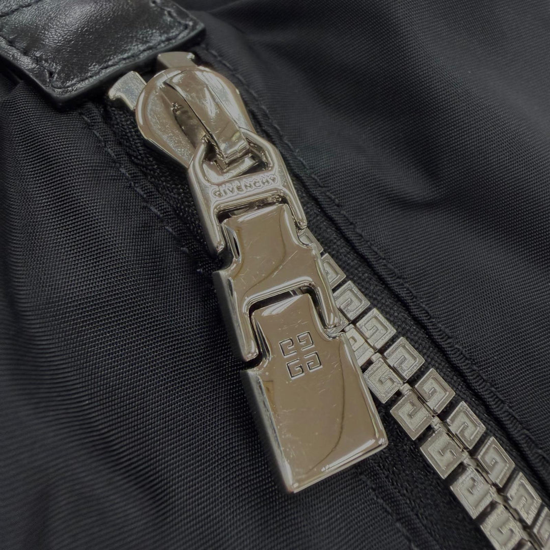 Excellent GIVENCHY Sling bag Logo 4G Zip black Nylon mens BKU038K1JE
