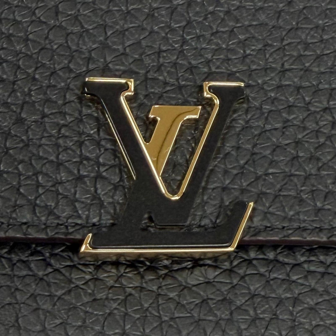 Excellent LOUIS VUITTON Tri-fold wallet Portefeuille Compact leather M62157
