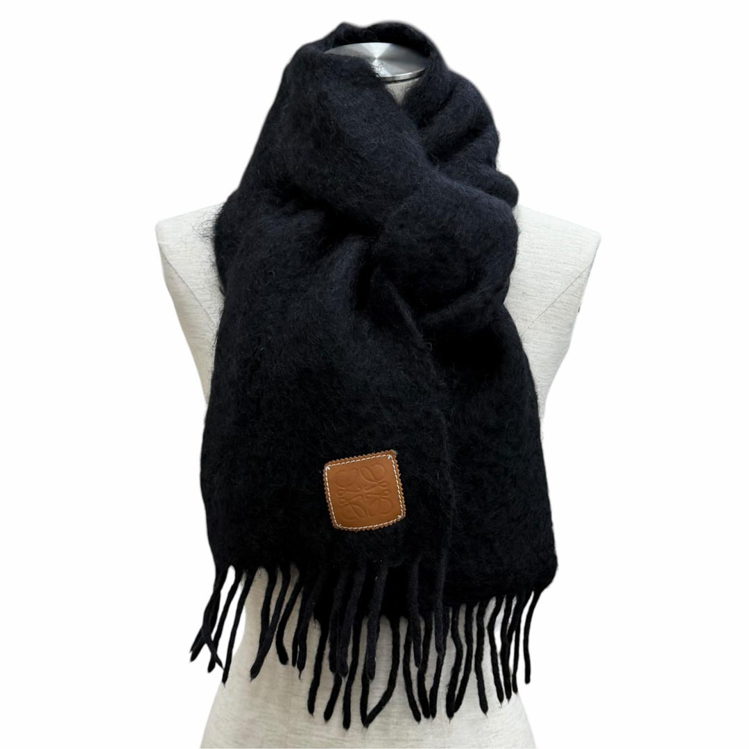 Great LOEWE Scarf Leather anagram patch with fringe black mohair Women