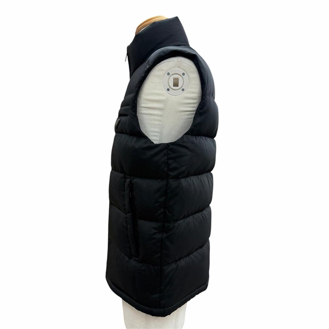 Great PRADA Down vest Triangle logo, triangle plate, zip-up black mens 48