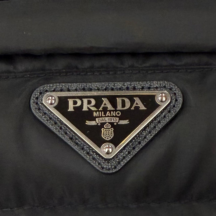 Great PRADA Down vest Triangle logo, triangle plate, zip-up black mens 48