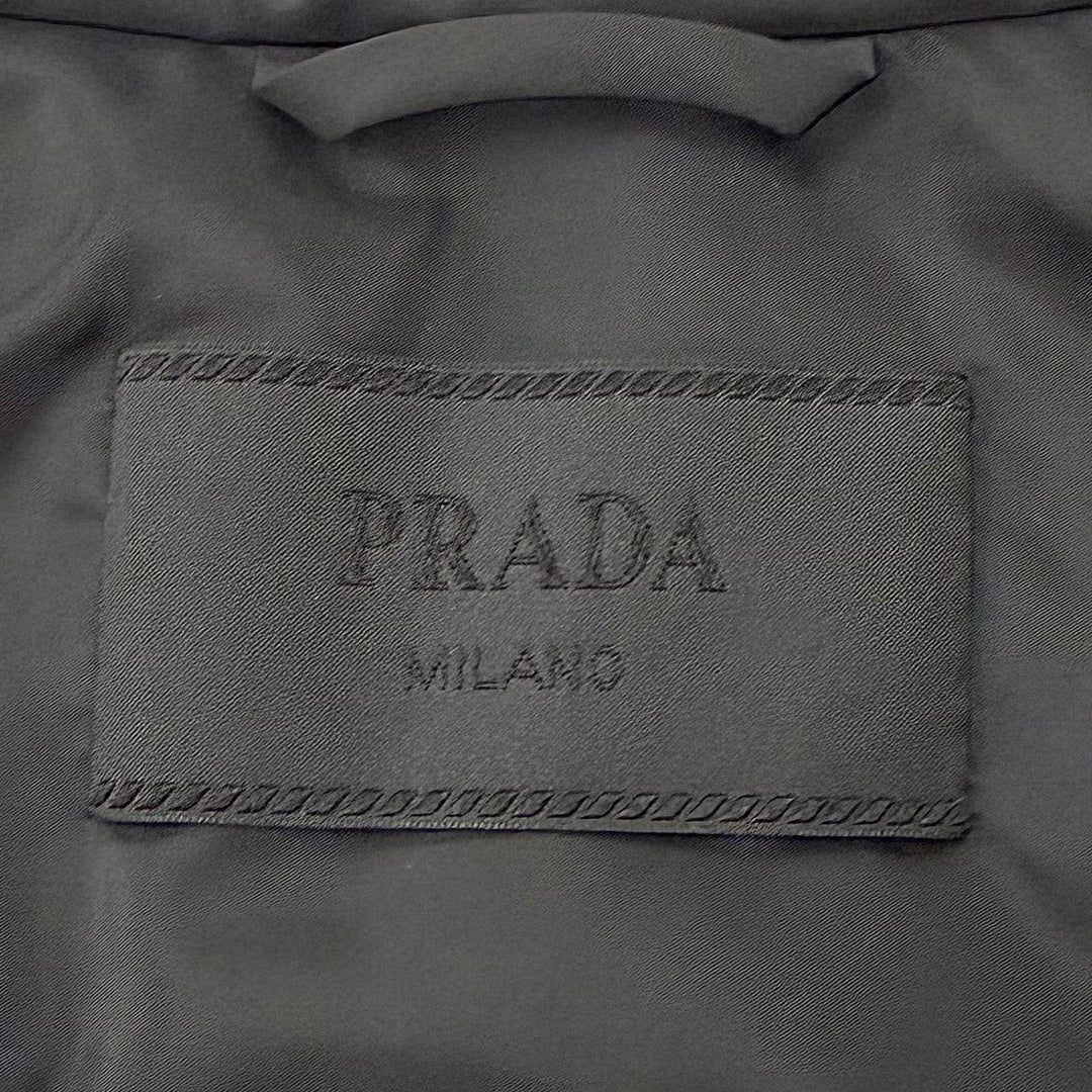 Great PRADA Down vest Triangle logo, triangle plate, zip-up black mens 48