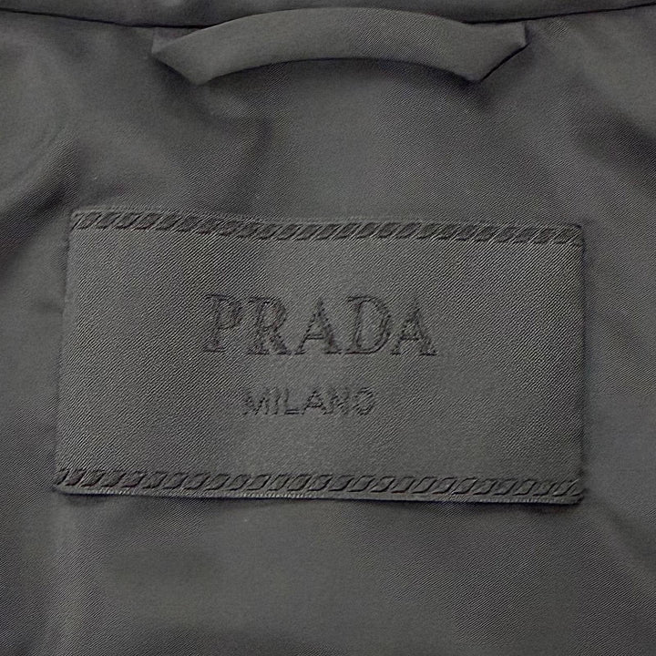 Great PRADA Down vest Triangle logo, triangle plate, zip-up black mens 48