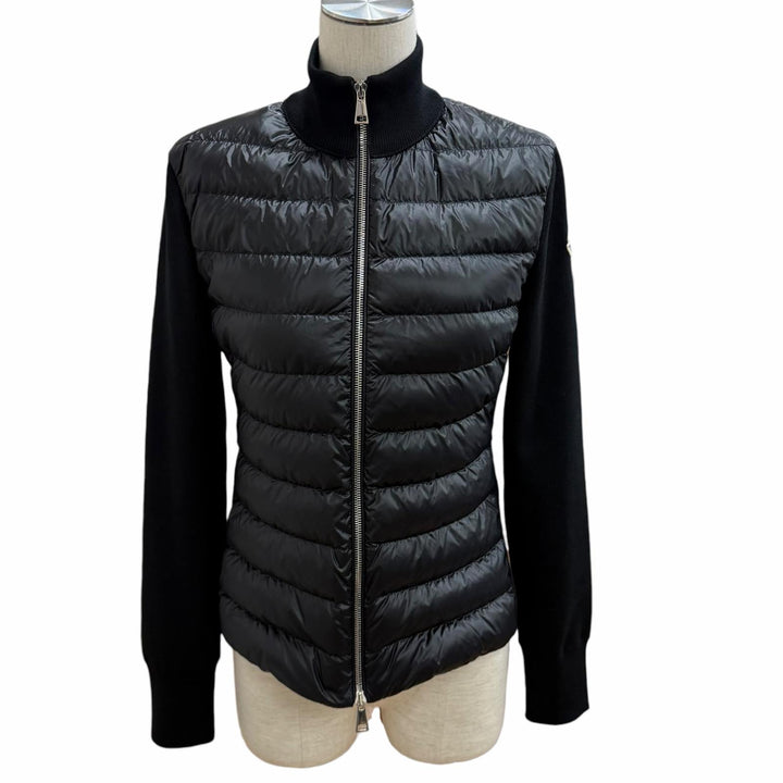 Great MONCLER Down jacket CARDIGAN TRICOT Logo patch with contrasting design XS