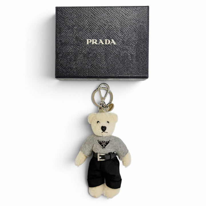 Great PRADA key ring Metal Ring Teddy Key Chain Charm Triangle Logo white 2TO051