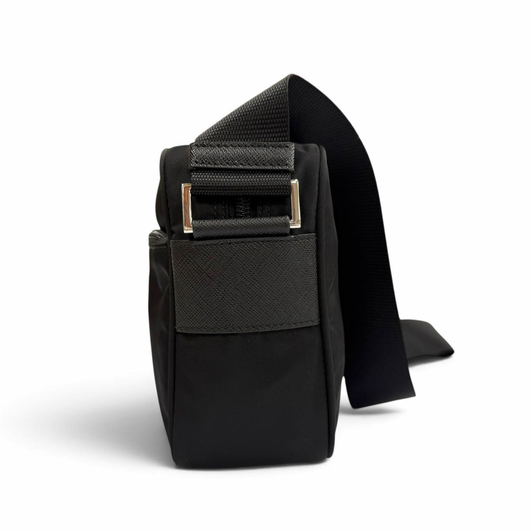Great PRADA Shoulder Bag Re-Nylon triangle logo triangular plate black 1BC167