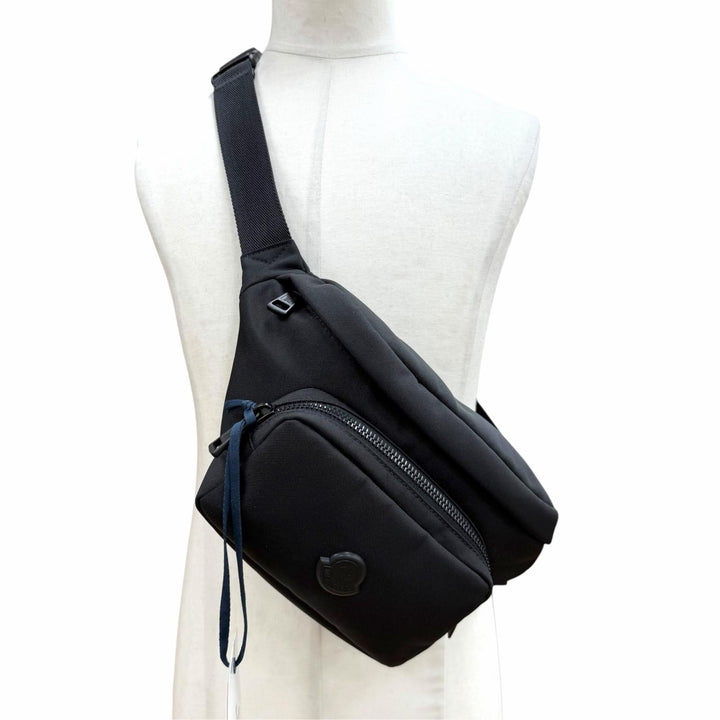 Excellent MONCLER Sling bag DURANCE Durance With logo black mens 5M00005 M6256