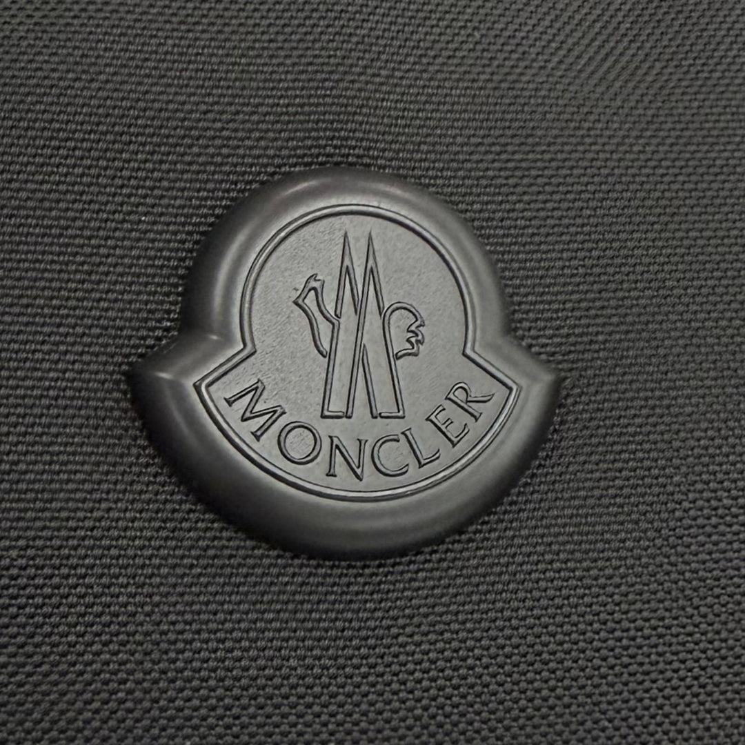 Excellent MONCLER Sling bag DURANCE Durance With logo black mens 5M00005 M6256