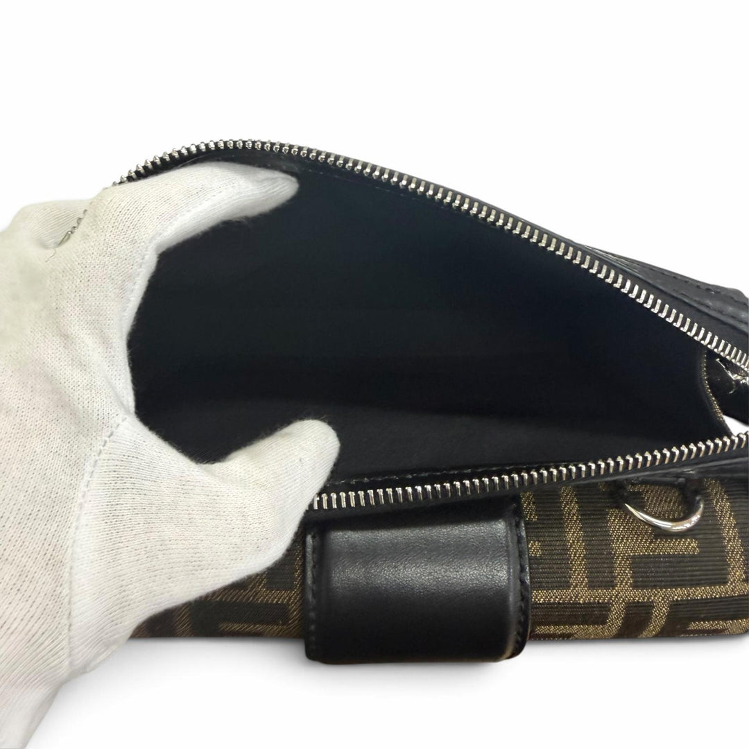 Great FENDI Shoulder Bag Zucca Pattern Double Baguette Brown canvas mens 7VA649
