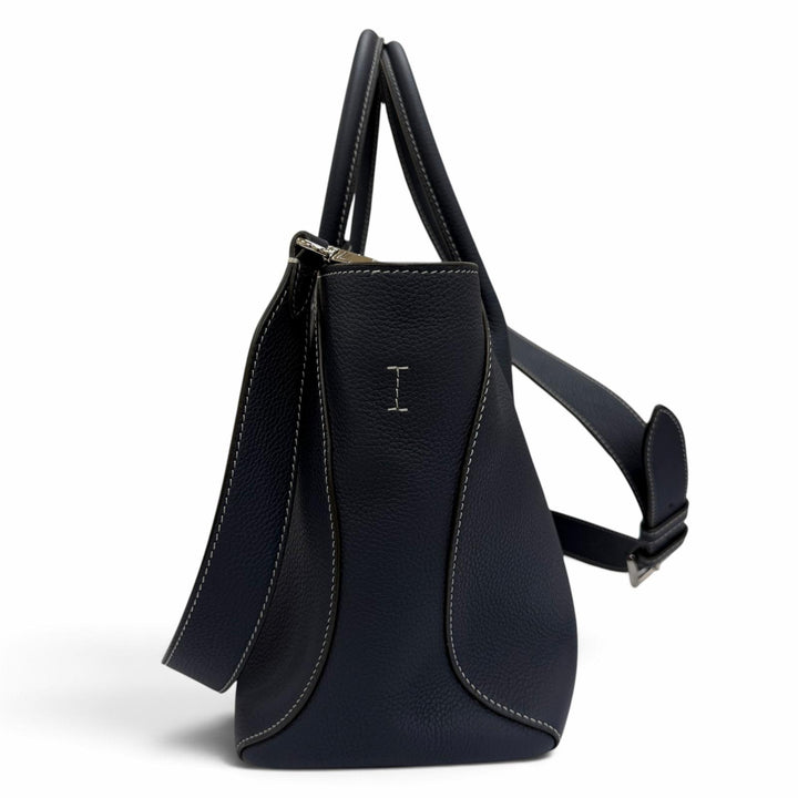Great BONAVENTURA Tote Bag Mia 27 2WAYShoulder Bag Navy shrink leather Women