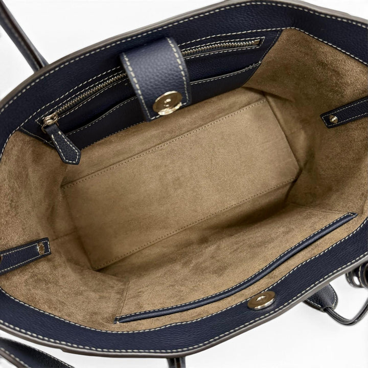 Great BONAVENTURA Tote Bag Mia 27 2WAYShoulder Bag Navy shrink leather Women