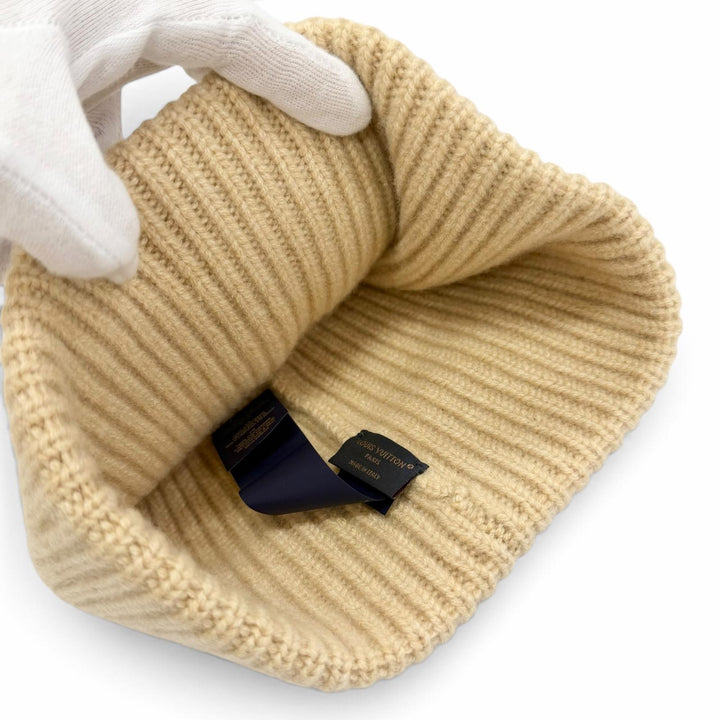 Excellent LOUIS VUITTON Knit cap Beanie LV Spark Knit hat beige cashmere M77881
