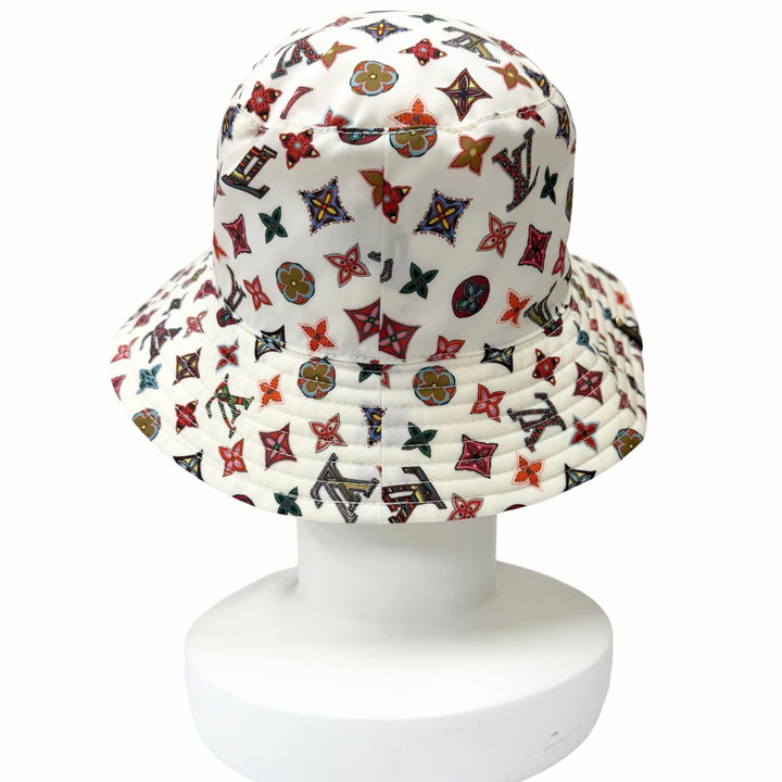 Great LOUIS VUITTON hat Bob Lovelygram white Nylon mens