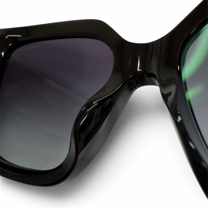 Excellent CHANEL Butterfly Shape Sunglasses Current product COCO Mark 26C A71770