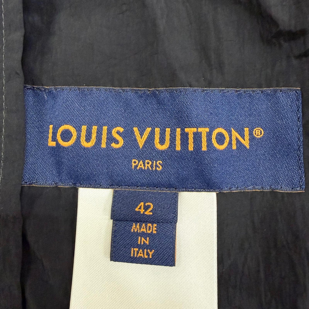 Great LOUIS VUITTON Nylon jacket Monogram Hooded black Nylon Women IT 42