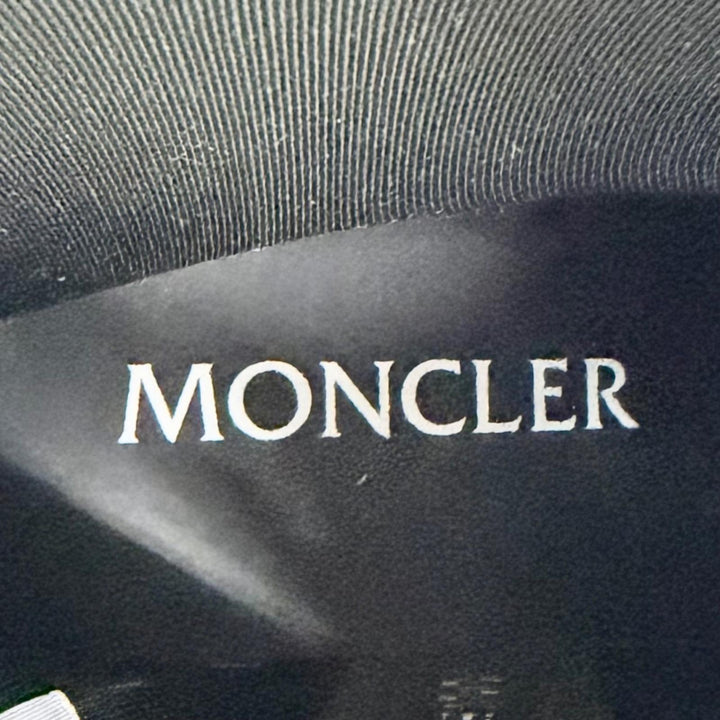 Pristine MONCLER LOFT GRIP Logo patch, side zipper, rubber rain boots, 41