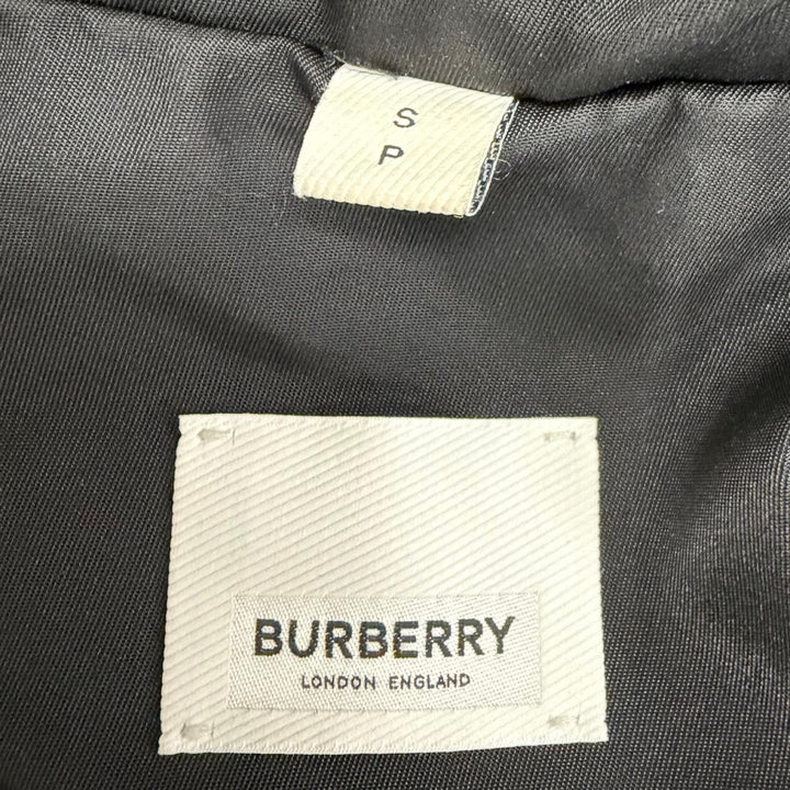 Great BURBERRY coat Logo rubber patch hooded jacket black