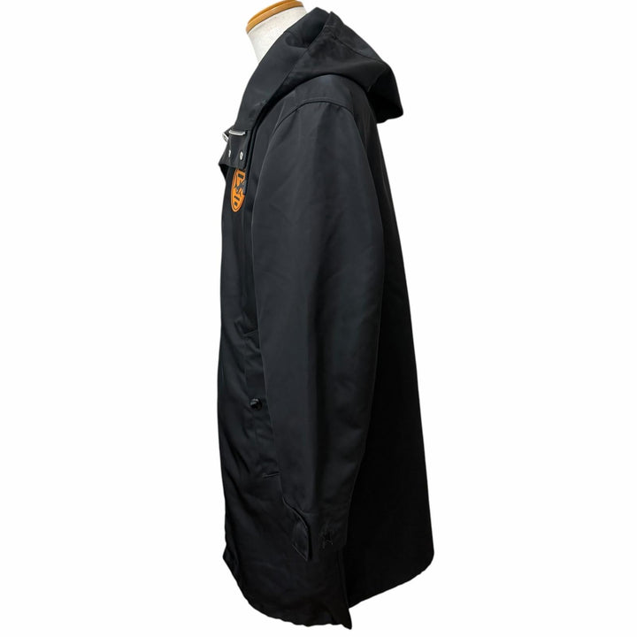 Great BURBERRY coat Logo rubber patch hooded jacket black