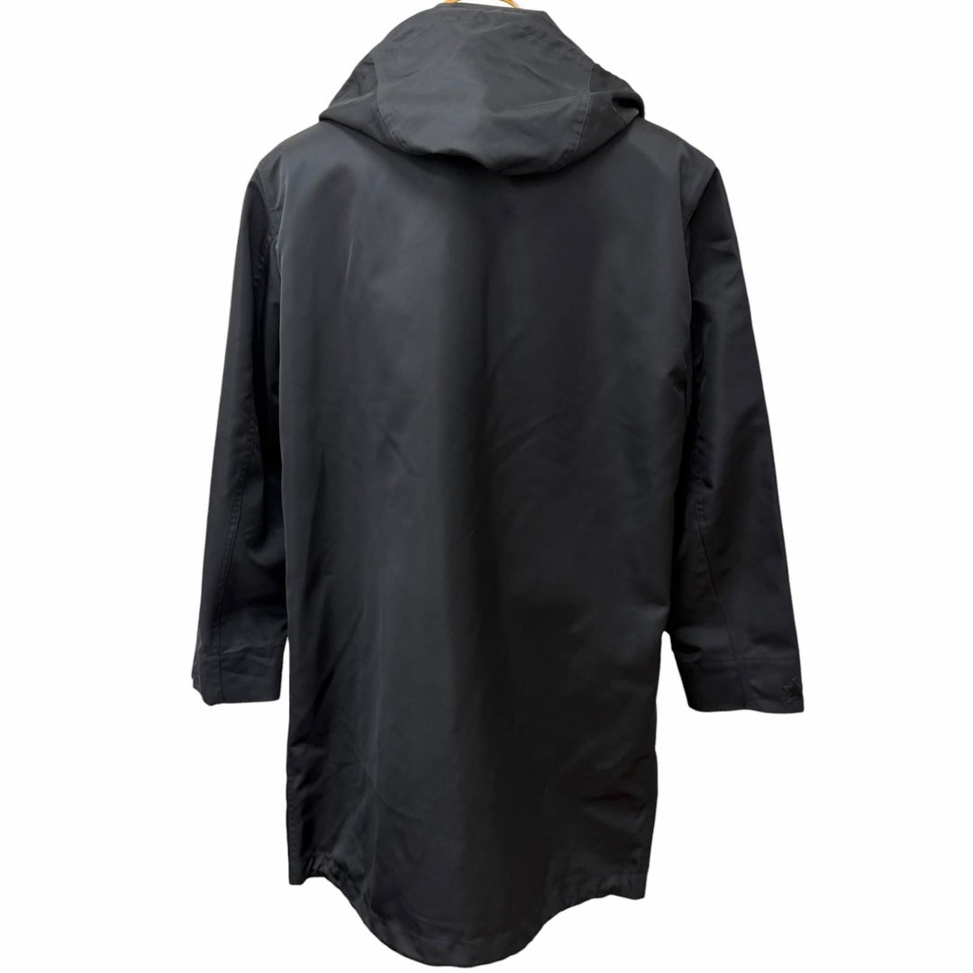 Great BURBERRY coat Logo rubber patch hooded jacket black
