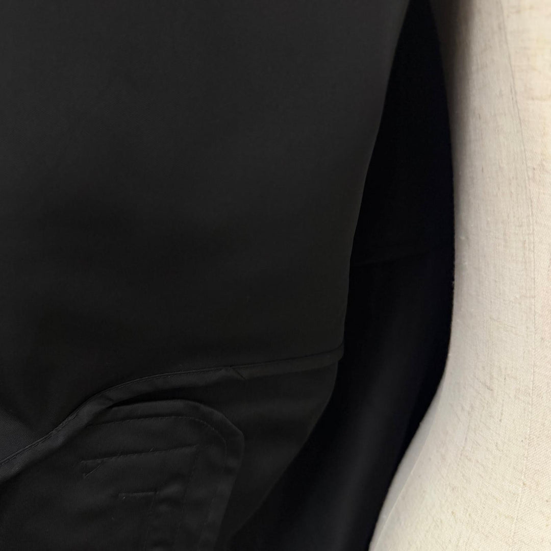 Great BURBERRY coat Logo rubber patch hooded jacket black