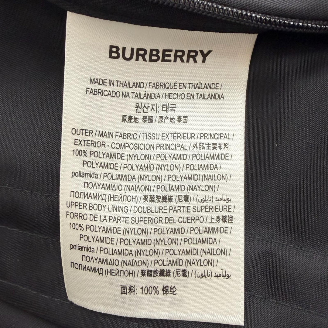 Great BURBERRY coat Logo rubber patch hooded jacket black