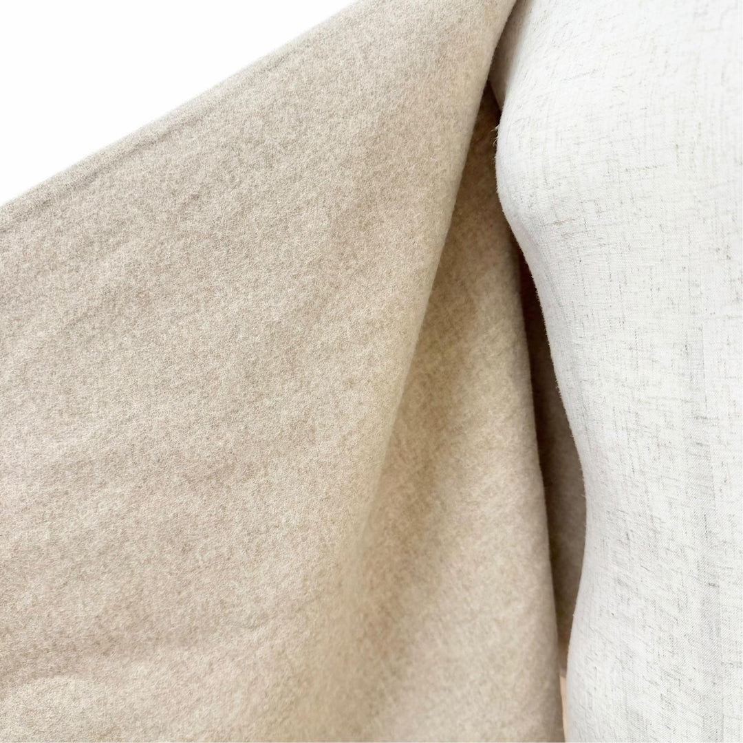 Pristine Max Mara poncho SERRA Cape with MBrooch beige alpaca Women 25245460816