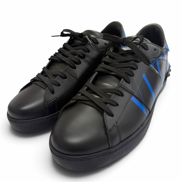 Excellent Valentino Garavani Low cut sneakers Lace up black leather mens IT 40