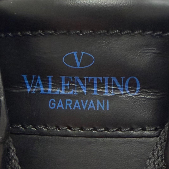 Excellent Valentino Garavani Low cut sneakers Lace up black leather mens IT 40