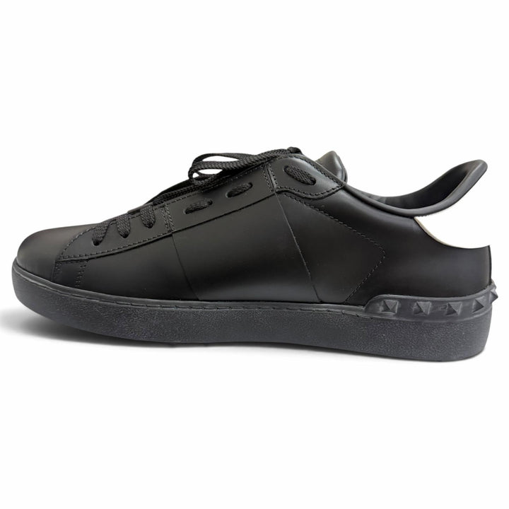 Excellent Valentino Garavani Low cut sneakers VLTN logo black leather mens IT 40