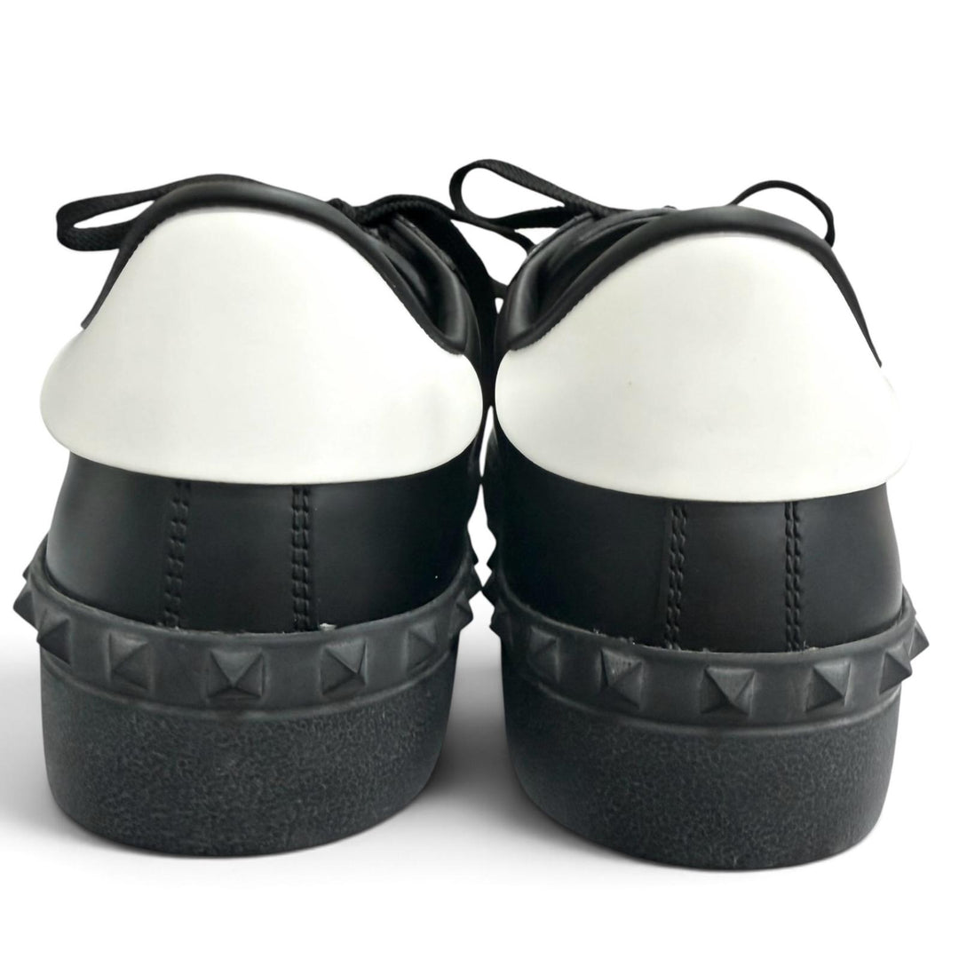 Excellent Valentino Garavani Low cut sneakers VLTN logo black leather mens IT 40