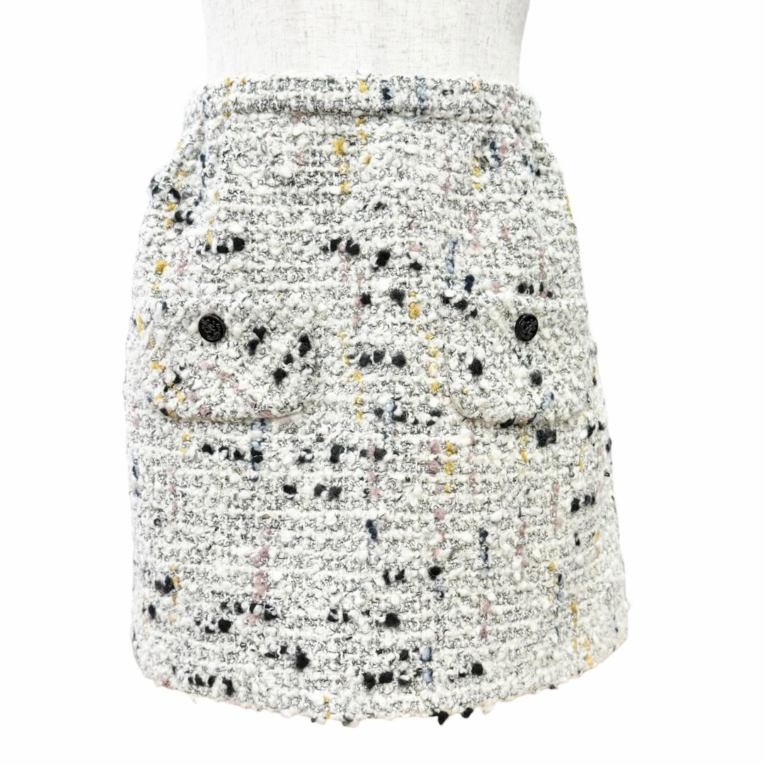 Pristine LOUIS VUITTON Tweed skirt Anchor Button Mini White system wool IT 40