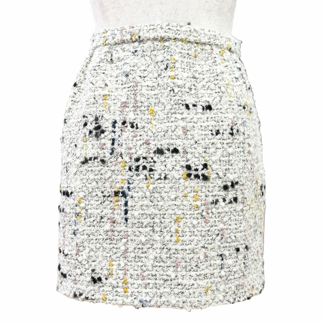 Pristine LOUIS VUITTON Tweed skirt Anchor Button Mini White system wool IT 40