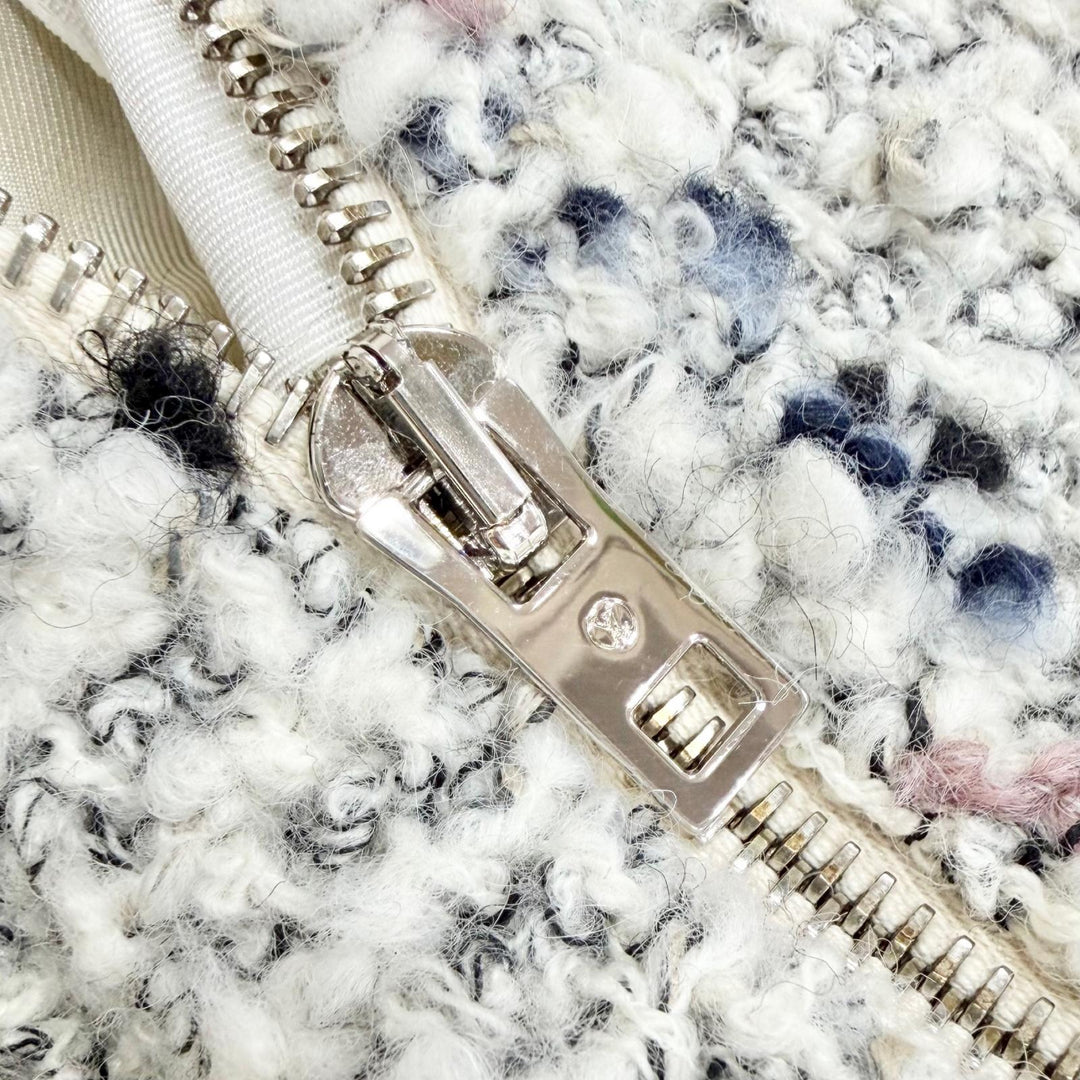 Pristine LOUIS VUITTON Tweed skirt Anchor Button Mini White system wool IT 40