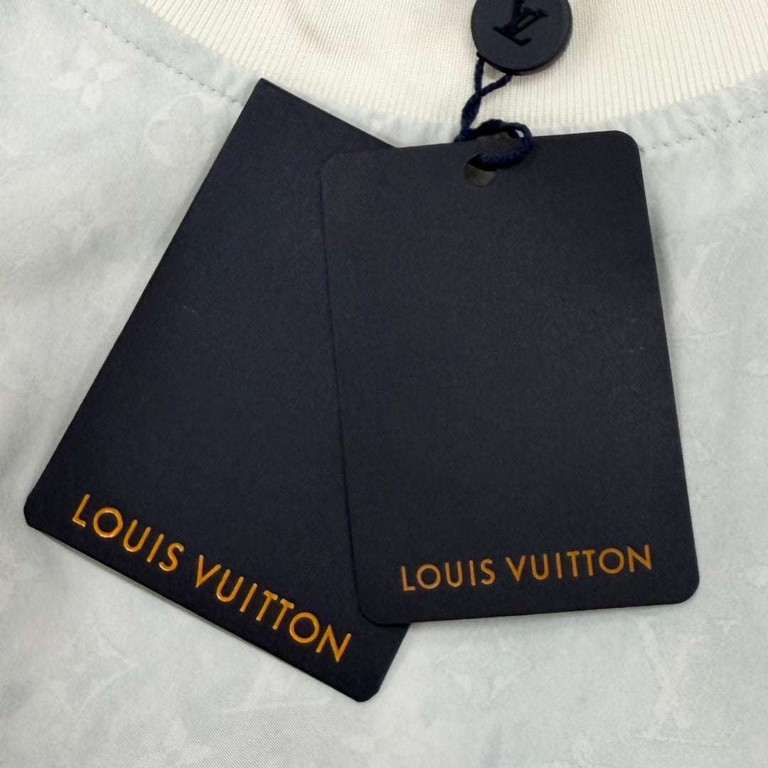Pristine LOUIS VUITTON Short sleeve T-shirt Oversized Monogram Crewneck silk 32