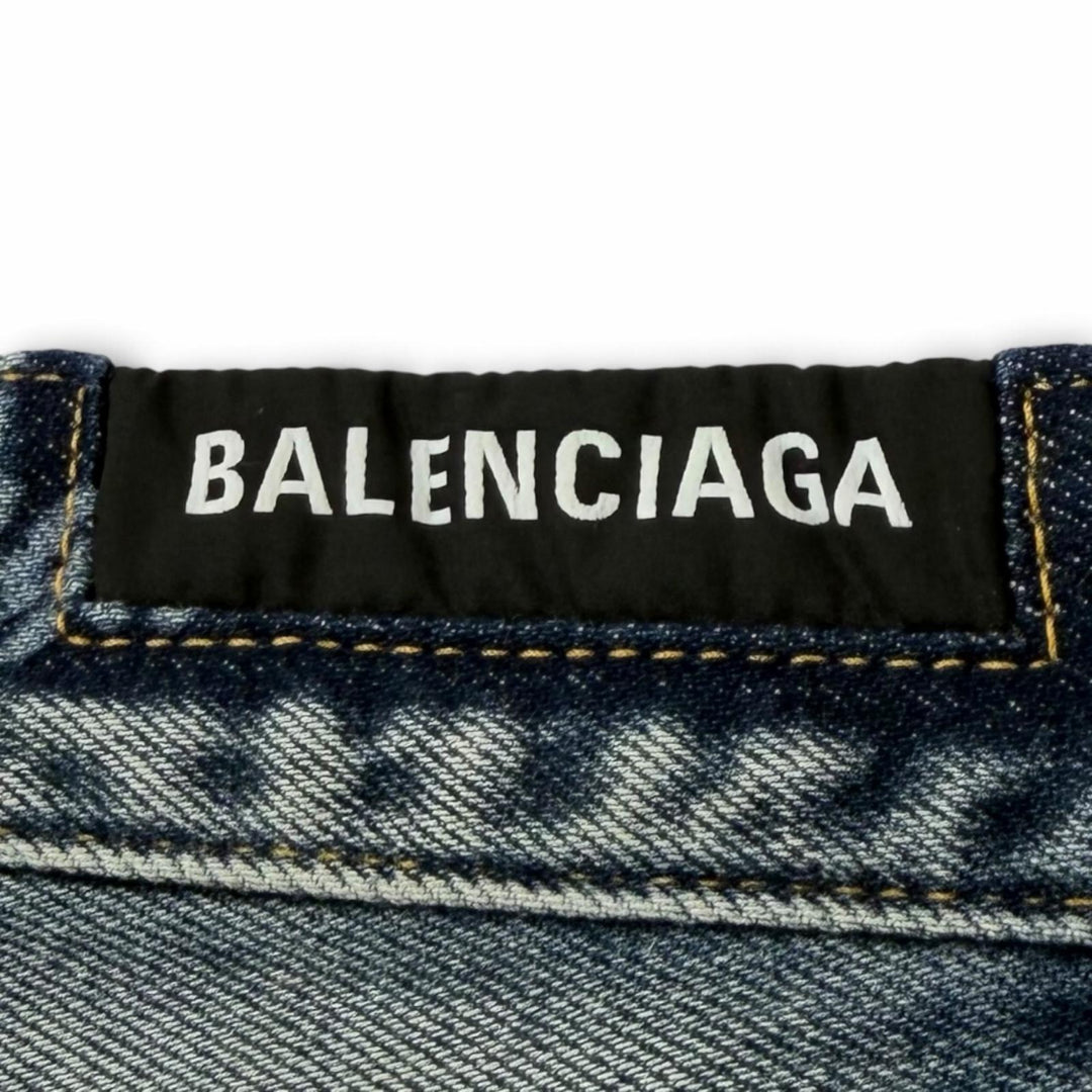 Great BALENCIAGA Denim pants Distressed finish, all-over logo prin. 28 745094