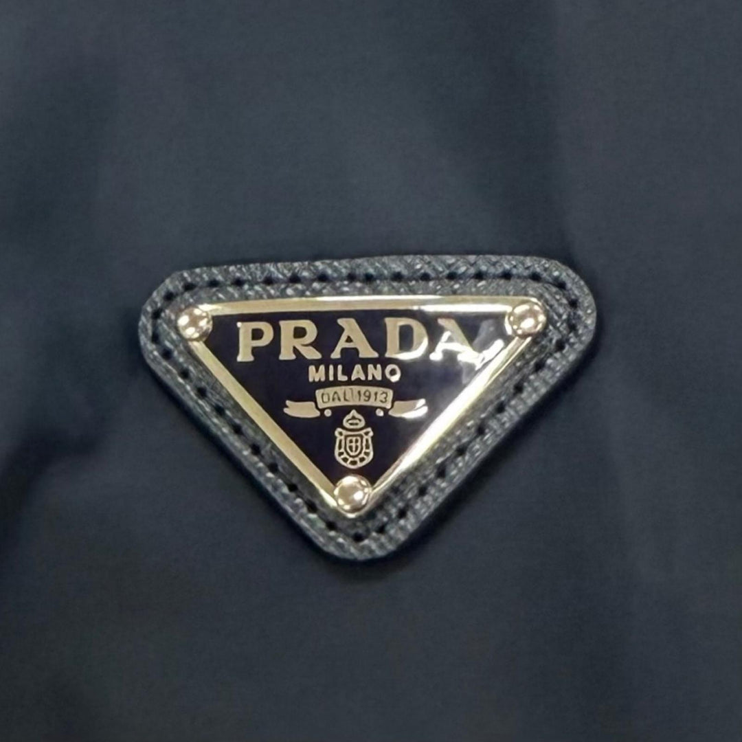 Great PRADA Jacket Triangle with logo, hooded, zip-up jacket Navy 38 290597