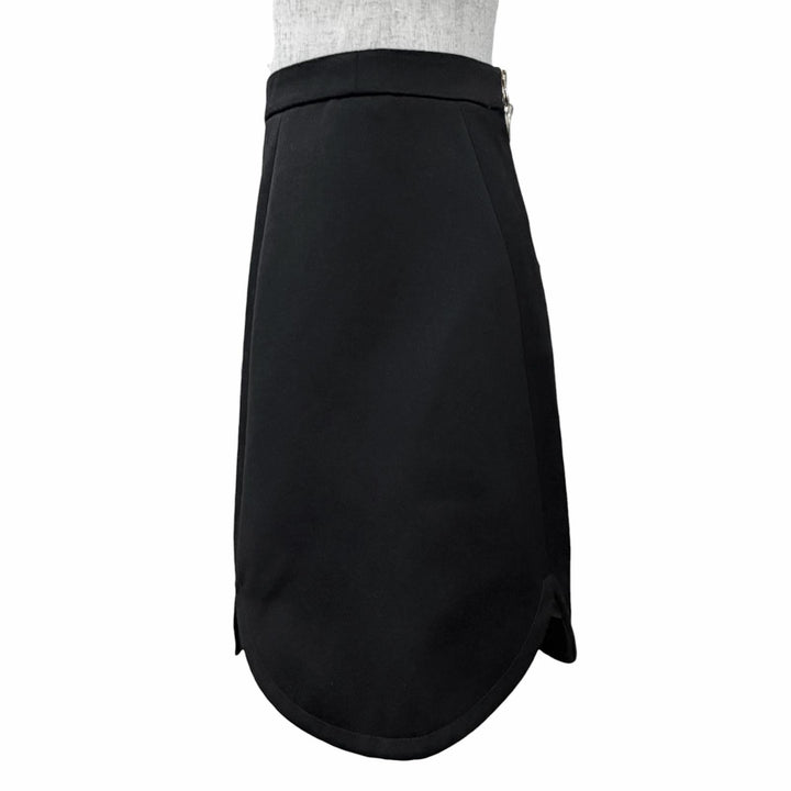 Pristine LOUIS VUITTON flare skirt shorts monogram lining and scalloped hem 34