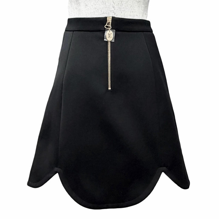 Pristine LOUIS VUITTON flare skirt shorts monogram lining and scalloped hem 34