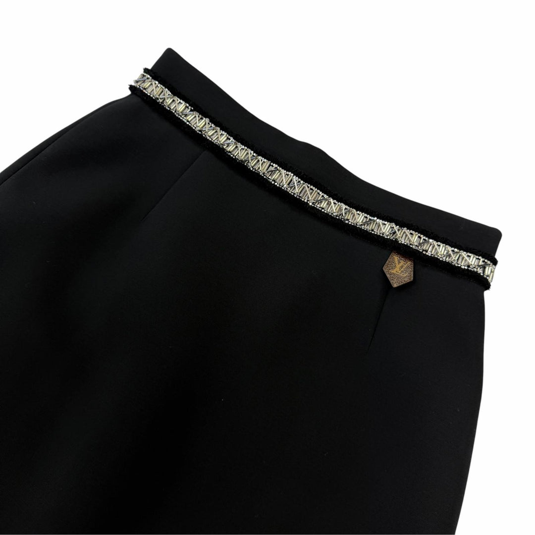 Pristine LOUIS VUITTON Tight Skirt Bead and rhinestone decoration black wool 36