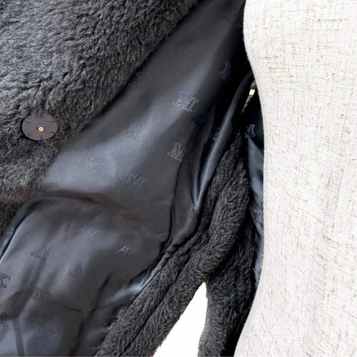 Excellent Max Mara Teddy bear Leather belt detail cape coat poncho 24247363126