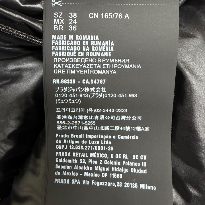 Excellent PRADA Down jacket Triangle Logo Cropped 2-Way Vest black 38 291805